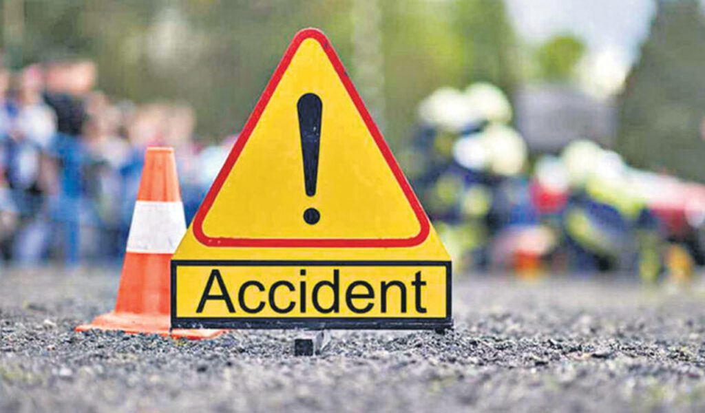 Palamu road accident