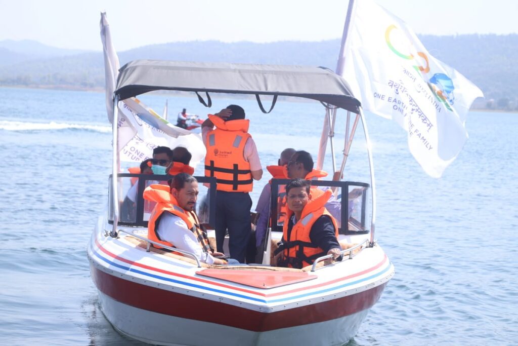 Jharkhand : पतरातु डैम रिजॉर्ट में जी 20 डेलिगेट्स का भव्य स्वागत, बोटिंग का लिया आनंद, झारखंडी व्यंजन के हुए मुरीद