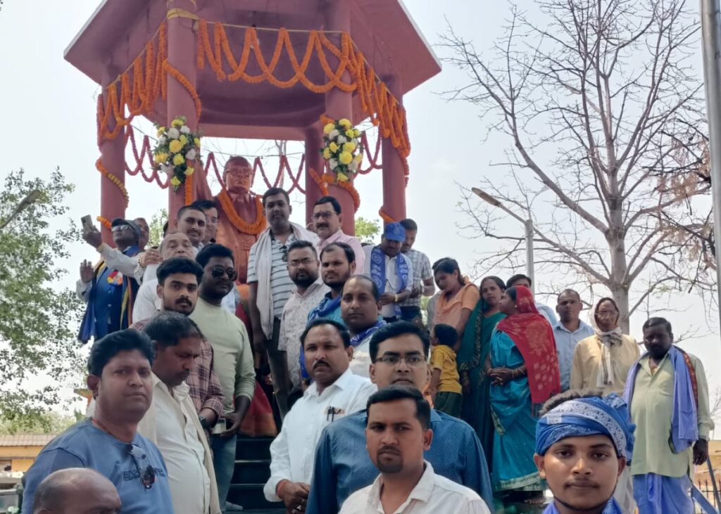 Balrampur : जिलेभर में धूमधाम से मनी बाबा साहेब की 132वीं जयंती