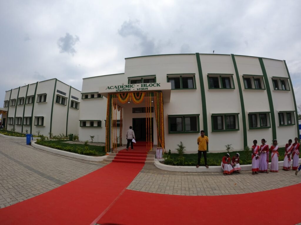 दिल्ली की तर्ज पर झारखंड में शुरू हुआ 80 स्कूल ऑफ एक्सीलेंस