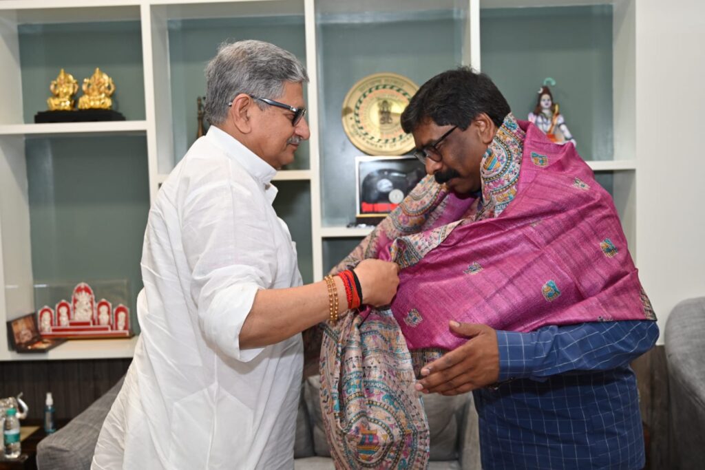 Jharkhand: विपक्षी एकजुटता की कवायद तेज, सीएम से मिले जदयू के राष्ट्रीय अध्यक्ष ललन सिंह