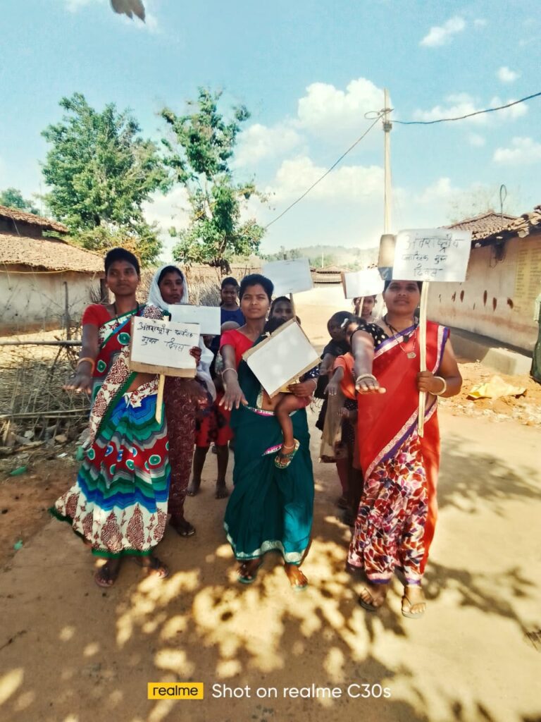 अंतराष्ट्रीय प्लास्टिक मुक्त दिवस पर स्वच्छाग्रहियों ने आयोजित की जागरूकता गतिविधि
