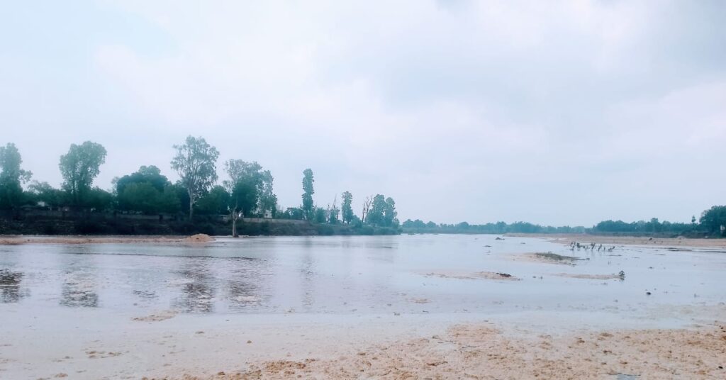 रामानुजगंज: जीवनदायिनी कन्हर नदी में आया पानी, पेयजल की किल्लत होगी दूर, नगरवासियों ने ली राहत की सांस