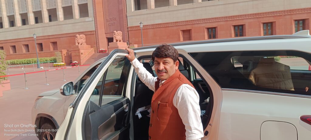 संसद सुरक्षा चूक पर मनोज तिवारी बोले- जांच में अड़ंगा डाल रहा है विपक्ष