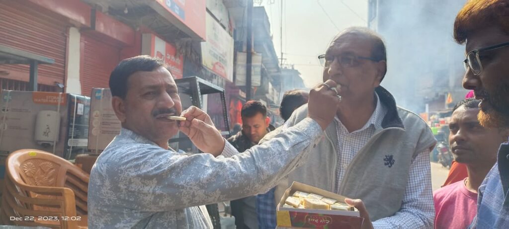 रामविचार नेताम के मंत्री बनने के बाद भाजपा कार्यकर्ताओं ने फोड़े पटाखे, दिख रहा उत्साह