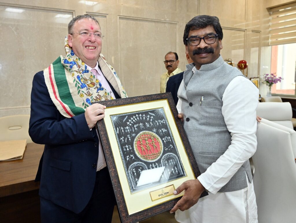 Jharkhand: मुख्यमंत्री को यूनाइटेड किंगडम आने का आमंत्रण