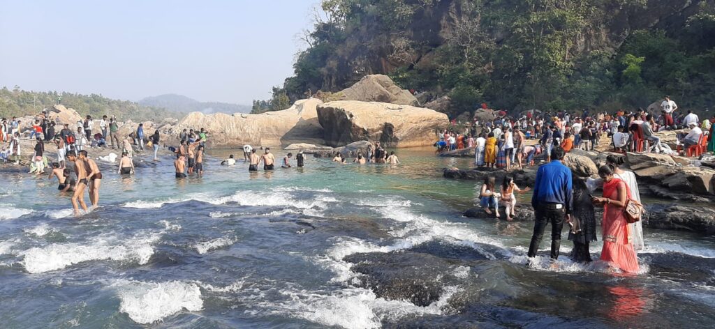 खूंटी को अनुपम सौंदर्य से सजाया है प्रकृति ने, दर्शनीय स्थलों से भरा है एक-एक कोना