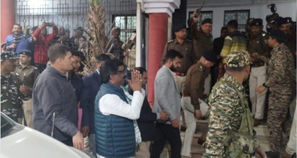 पूर्व मुख्यमंत्री हेमंत सोरेन और भानु प्रताप की न्यायिक हिरासत अवधि बढ़ायी गयी