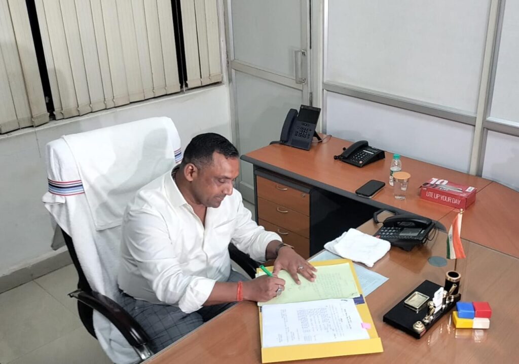 मुख्यमंत्री पहले शेर थे और अब बब्बर शेर हो गए हैं : बन्ना गुप्ता