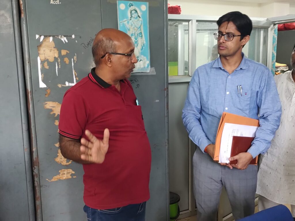 नए डीएसई आकाश कुमार के सामने हैं बड़ी चुनौतियां, कामयाबी के पहले पायदान को पार कर संभाला कार्यभार