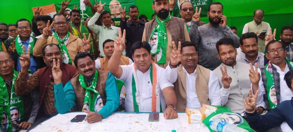 खूंटी से उखड़ा भाजपा का खूंटा, झामुमो ने छिनी दोनों सीटें