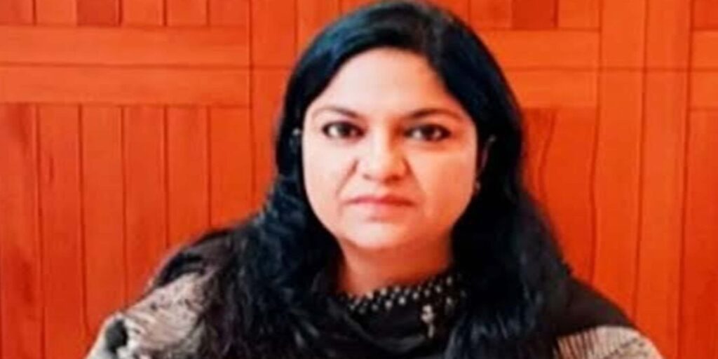 28 माह बाद निलंबित आईएएस पूजा सिंघल को मिली जमानत