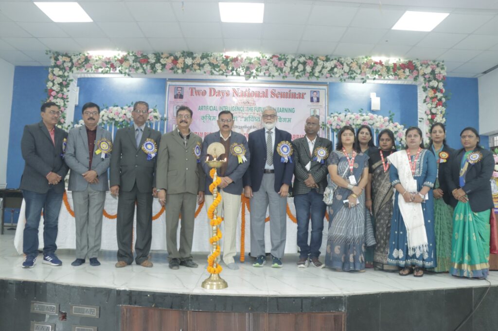 Offbeat News: मानवीय क्षमता के लिए एआई बहुत बड़ी चुनौती : प्रो. डॉ पीके नायक