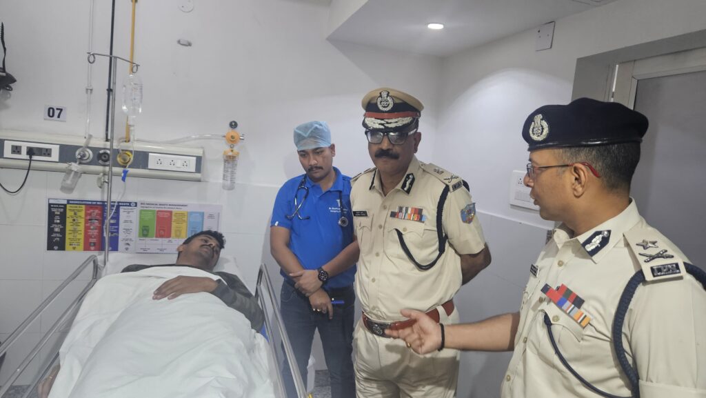 फॉलोअप: नक्सली आईईडी विस्फोट में सीआरपीएफ के तीन जवान घायल, रांची में चल रहा इलाज