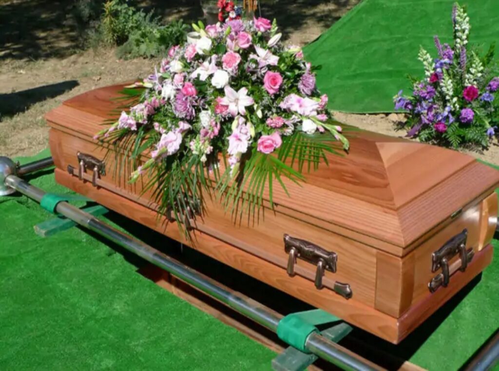 बदला ताबूत, अन्दर से निकला किसी और का शव