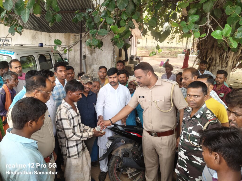 बलरामपुर : हाथी के हमले से महिला की मौत, एक घायल