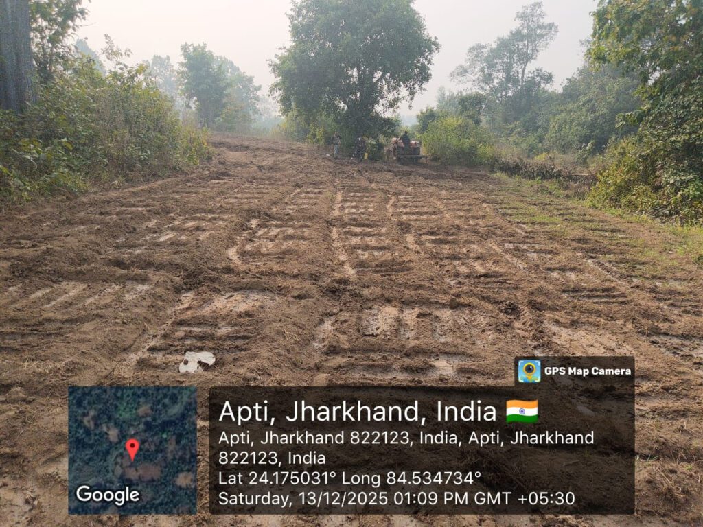 पलामू में पुलिस ने किया 9 एकड़ में अफीम की खेती नष्ट