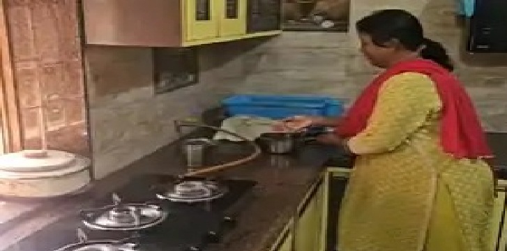 झुमरी तिलैया में LPG का विकल्प बना PNG, पाइपलाइन गैस से घरों और होटलों को बड़ी राहत