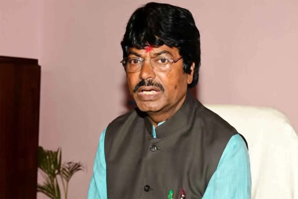 योगेंद्र साव 3 साल के लिए निष्कासित, सोरेन सरकार पर हमला पड़ा भारी