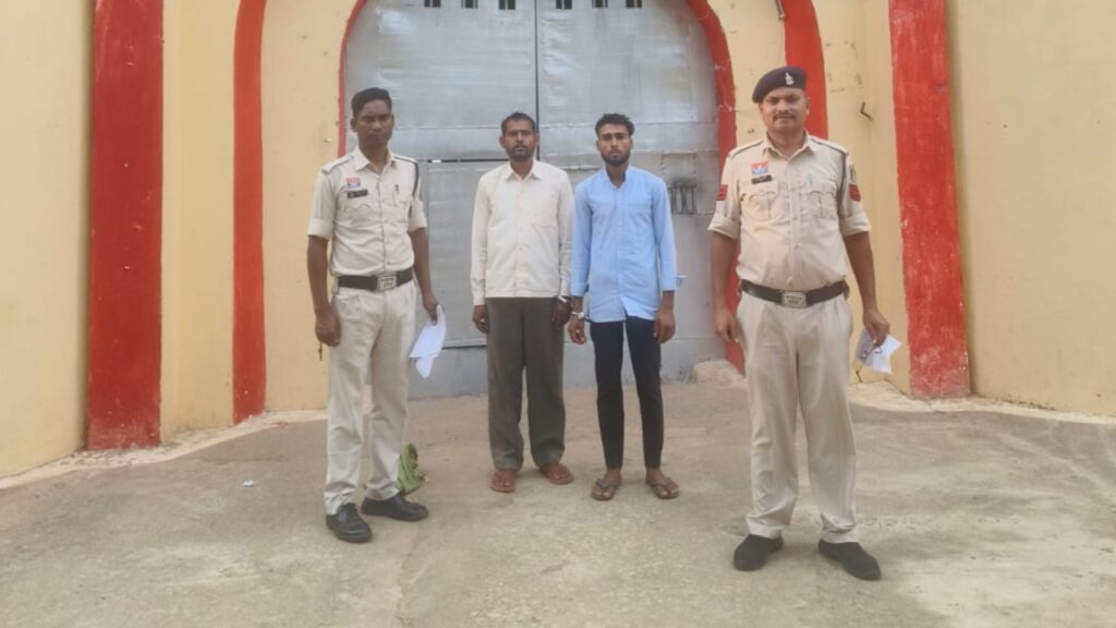 छह मवेशियों को कथित रूप से क्रूरता के साथ ले जाने के मामले में दो आरोपित गिरफ्तार